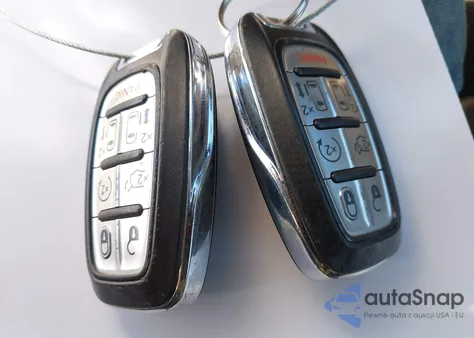 2018 Chrysler Pacifica Touring L from USA, damaged, VIN 2C4RC1BG6JR128698